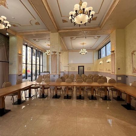 Hotel Ildis Ιάσιο Εξωτερικό φωτογραφία