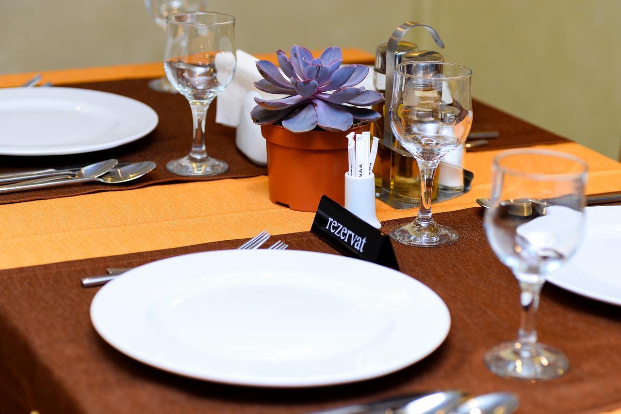 Hotel Ildis Ιάσιο Εξωτερικό φωτογραφία